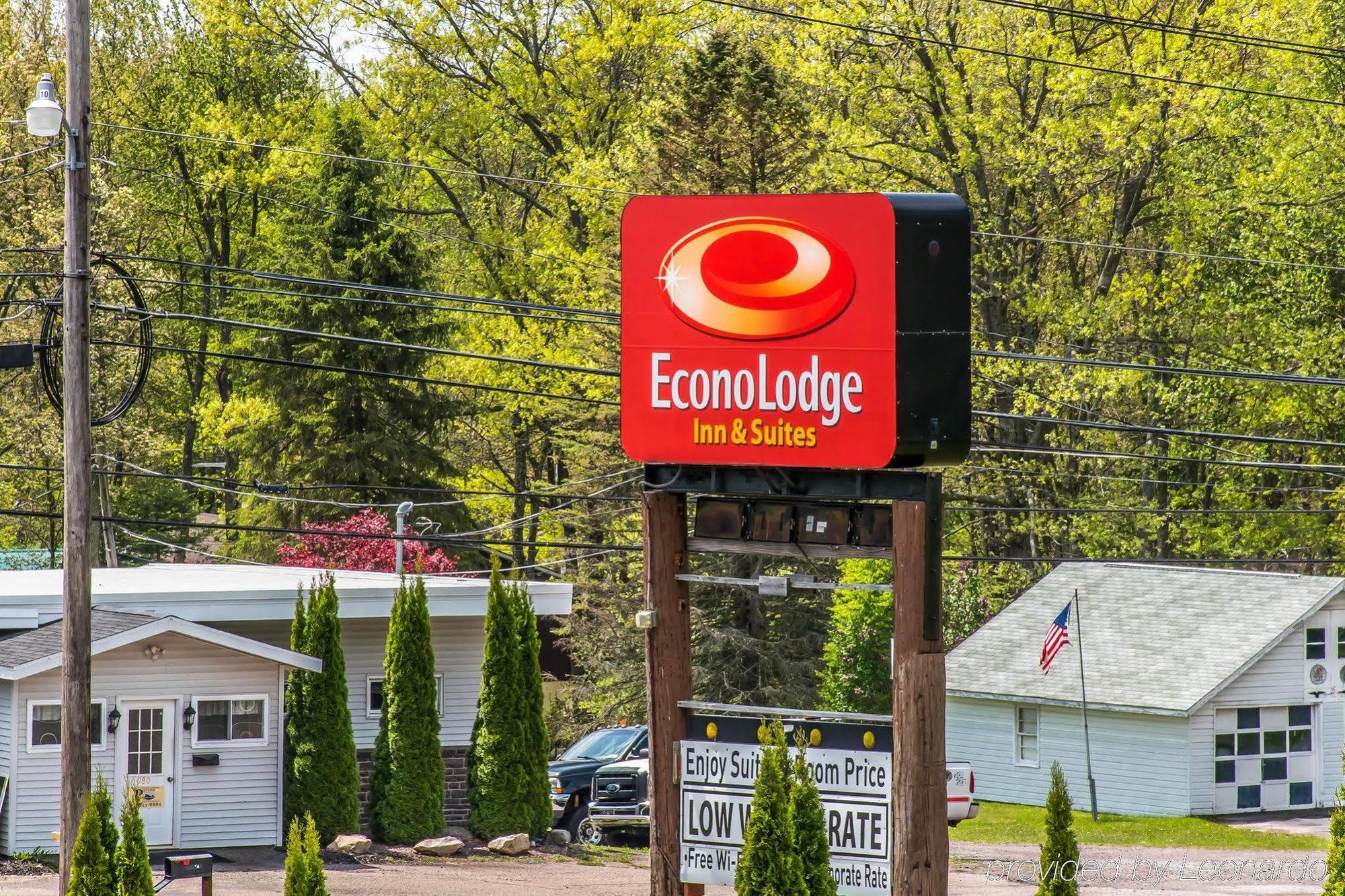 Econo Lodge Inn & Suites Lake Harmony - Pocono Mountains Area White Haven Exterior foto